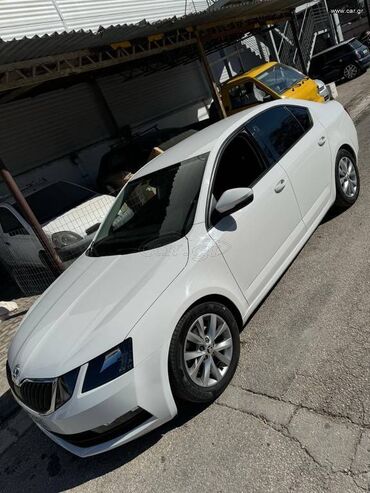 Skoda: Skoda Octavia: 1.6 l. | 2018 έ. 76000 km. Πολυμορφικό