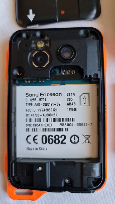 Sony Ericsson: Sony Ericsson Xperia Active, bоја - Narandžasta — 6