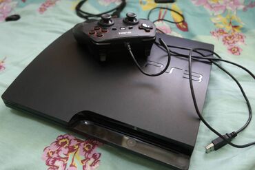 PS3 (Sony PlayStation 3): Продам ps3 slim 3004 на 640gb 10 игр проводной джойстик, hdmi провод