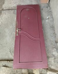 qapi ruckalari: Для квартиры Б/у Входная дверь С глазком, Без гарантии, Самовывоз