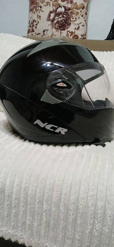 Moto dəbilqələr: NCR tam üzlü motosiklet dəbilqəsi - Rəng: parlaq qara, gümüşü -da lalafo.az — 2 Moto dəbilqələr: NCR tam üzlü motosiklet dəbilqəsi - Rəng: parlaq qara, gümüşü — 2