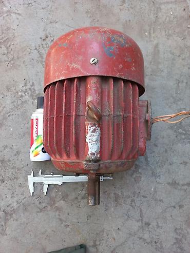 Электродвигатели: Электродвигатель 3ф параметры стерты ц 6.000 с. двиг по меньше зф — 3