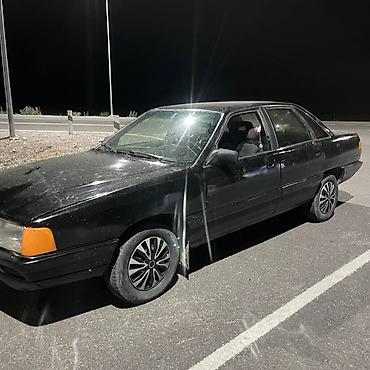 Унаа: Audi 100: 1989 г., 2 л, Кол менен иштөөчү, Бензин, Седан — 3