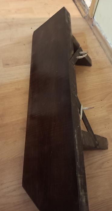 Police: Drvena zidna polica sa konzolama - Materijal: puno drvo — 9