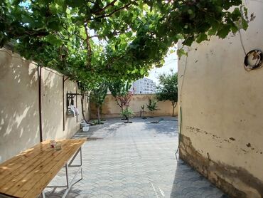 xırdalanda: 4 комнаты, 100 м²
