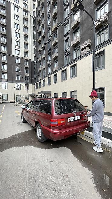 Volkswagen: Volkswagen Passat: 1994 г., 1.6 л, Механика, Бензин, Универсал — 10