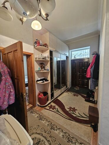 Продажа домов: Дом, 225 м², 5 комнат, Собственник — 5