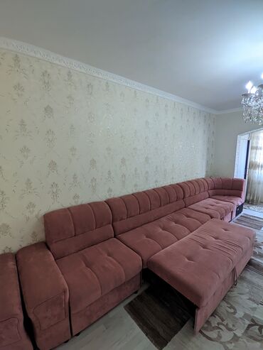 диван цена: Угловой диван, цвет - Розовый, Б/у