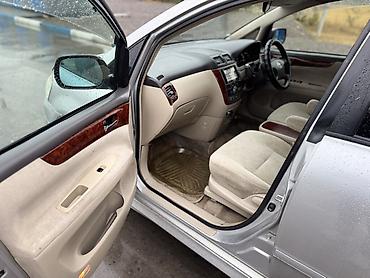 тико карапка: Toyota Ipsum: 2003 г., 2.4 л, Автомат, Бензин, Минивэн — 10