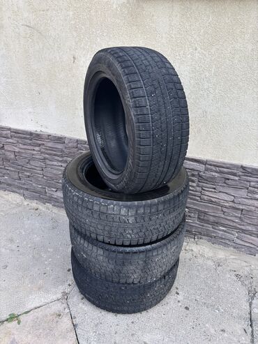 разбор грузовые: Шины 225 / 50 / R 16, Зима, Б/у, Комплект, Легковые, Япония, Bridgestone