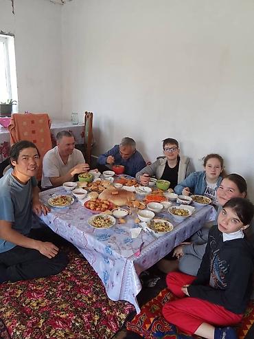 тынчтык ж м: Подростки - өспүрүмдөр. Собираемся на встречи живого общения вместо — 2