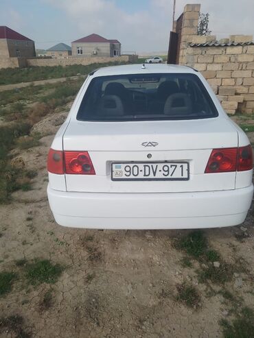 Продажа авто: Chery : 2 л | 2008 г. Седан