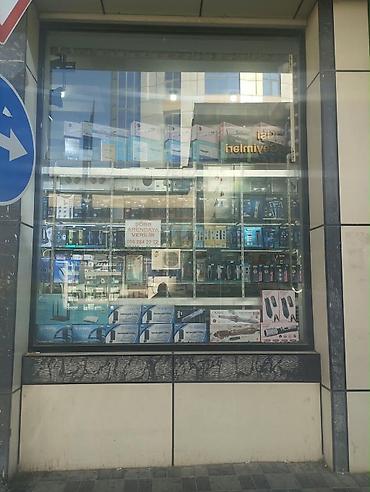Коммерческая недвижимость: Əhmətli metrosun yaxınlıqı kinoteatır tərəfə Ukranski kruqa yaxın — 3