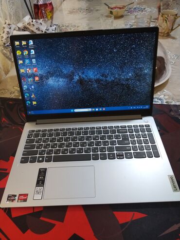işlemiş soyducu: Б/у Lenovo IdeaPad, 15.4 ", 512 ГБ, Самовывоз