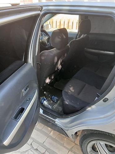jac s7: Toyota Ist: 2002 г., 1.5 л, Автомат, Бензин, Хэтчбэк — 6