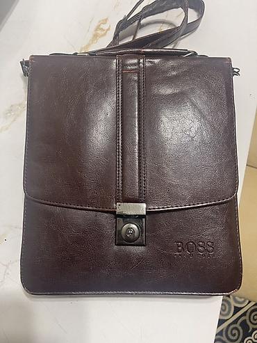 Классические сумки: Мужская сумка через плечо BOSS (тиснение на лицевой стороне) - — 1
