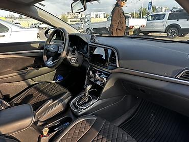 elantra 2018: Hyundai Elantra: 2018 г., 2 л, Автомат, Бензин, Седан — 6