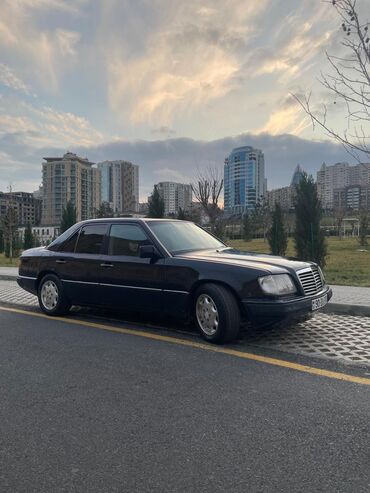 Mercedes-Benz: Mercedes-Benz E 200: 2 l | 1991 il — 6