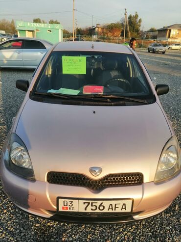 Toyota: Toyota Yaris: 1999 г., 1 л, Механика, Бензин, Хэтчбэк