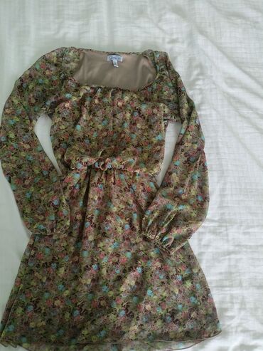 mini suknja marke amisu: Cvetna haljina brenda Speeckless. Bez oštećenja