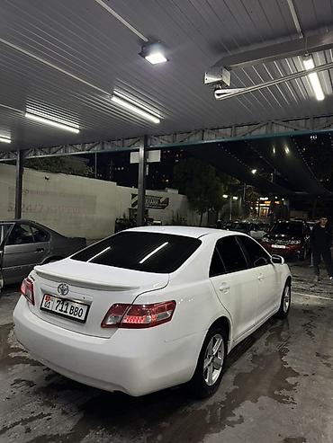 Toyota: Toyota Camry: 2010 г., 2.5 л, Автомат, Бензин, Седан — 3
