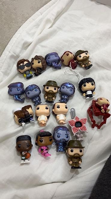 Heykəlciklər: Mini koleksiya fiqurları dəsti - Tip: Funko tərzində mini vinil — 12