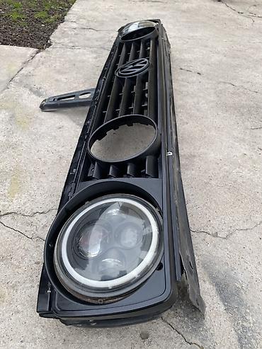 Решетки радиатора: Решетка радиатора Volkswagen 1987 г., Б/у, Оригинал — 3