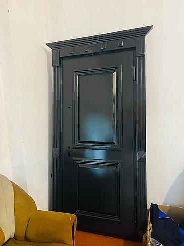 sef qap: Keyfiyyətli yığılmış Seyf qapı. Dərnəgüldə yığılmış qapılarla səhv — 1