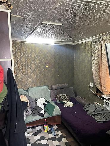 жилые дома: 60 кВ жилой 97,4 общая одна половина 57,6 жилой 88,4 общая одна — 7