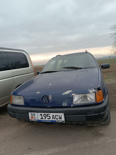 ауди 80 универсал: Volkswagen Passat: 1992 г., 1.8 л, Механика, Бензин, Универсал