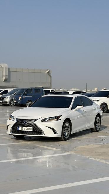 Lexus: Lexus ES: 2020 г., 2.5 л, Вариатор, Гибрид, Седан — 1