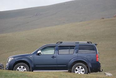 Nissan Pathfinder: 2005 г., 2.5 л, Автомат, Дизель, Внедорожник