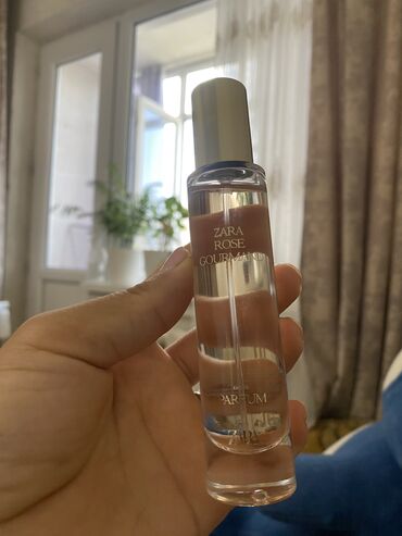 двойка женский мусульманский: Продаю парфюм от Зара абсолютно новый
