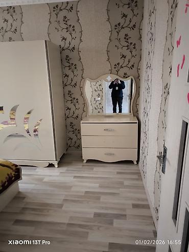 Uzunmüddətli kirayə mənzillər: Kirayə ev - Tam təchiz olunmuş, işıqlı və səliqəli mənzil - Zal — 12