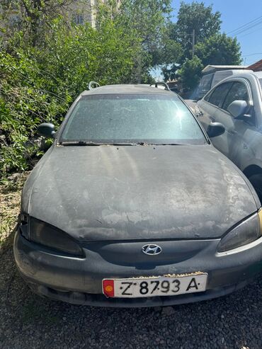 купить машину хендай солярис: Автомобиль Hyundai Elantra в кузове универсал. Оснащен багажником на