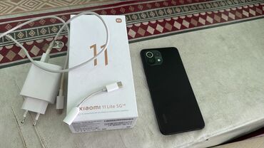 телефон fly 4403: Xiaomi Mi 11 Lite, 128 ГБ, цвет - Черный, 
 Отпечаток пальца, Face ID