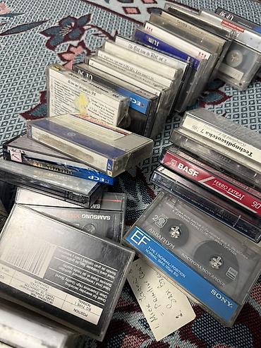 музыкальные касеты: Коллекция аудиокассет (Compact Cassette) с записями музыки и — 2