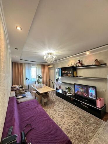 3 комнатные квартиры продажа: 3 комнаты, 58 м², 104 серия, 4 этаж, Евроремонт