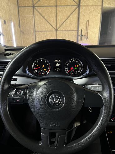 Volkswagen: Volkswagen Passat: 2012 г., Автомат, Бензин, Седан — 11