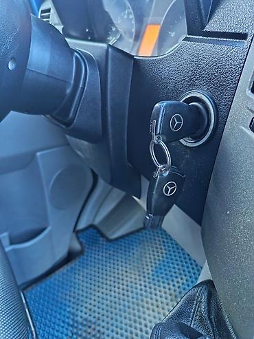 ош авто базар: Mercedes-Benz Спринтер: 2009 г., 2.2 л, Кол менен иштөөчү, Дизель, Бус — 9