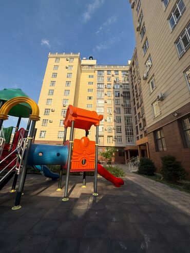 дом барачного типа: 3 комнаты, 78 м², Элитка, 6 этаж, Евроремонт