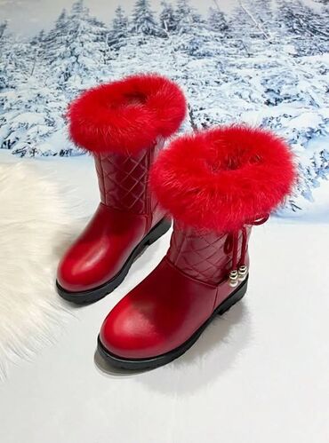 Čizme: Cena:2500din Dostupni brojevi:38 Poručuje se isporuka za desetak — 9