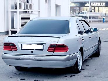 Mercedes-Benz: Mercedes-Benz E-Class: 1995 г., 2.3 л, Механика, Бензин, Седан — 6