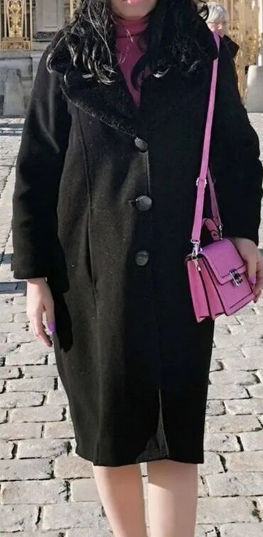 mona kaputi sa krznom: XL (EU 42), Upotrebljenо, Sa postavom, Jednobojni, bоја - Crna