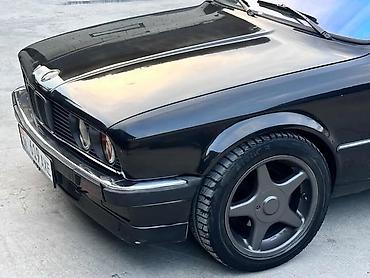 бид е3: BMW 3 series: 1986 г., 3.2 л, Механика, Бензин, Седан — 5