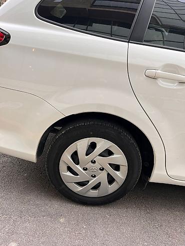 orta panel: Toyota Corolla: 1.5 l | 2019 il Sedan — 6