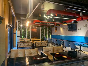 Restoran, kafelər: Uluxanlı Restaurant – geniş və işıqlı məkan - Fasaddan görünən — 10