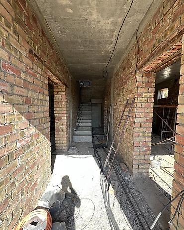 продаю дом село джал: 5 комнат, 160 м², 7 соток, Бишкек, Сарбан с. Собственник — 3