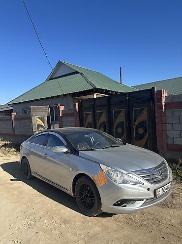 Hyundai: Hyundai Sonata: 2010 г., 2 л, Автомат, Газ, Седан — 5