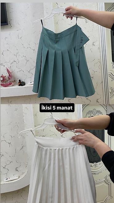 Digər qadın geyimləri: Qadın geyimləri paketi 1) Cins sarafan - Ölçü: S - Ön hissədə cib — 24